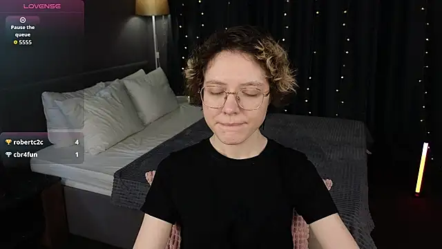 HottoKori online show from May 3, 5:44 am