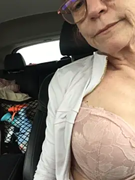 SweetLacy online show from March 22, 12:44 pm