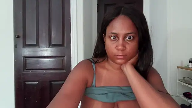 biancadoesit online show from June 8, 1:28 am