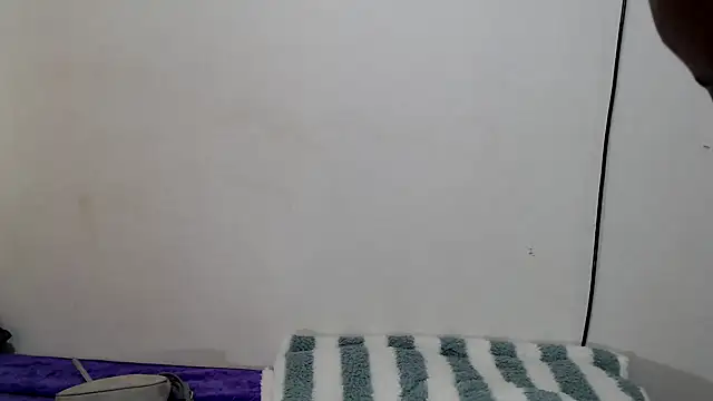 SexyPetite 22 online show from May 7, 7:34 am