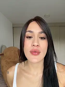 SerenaFox  online show from May 28, 9:02 pm