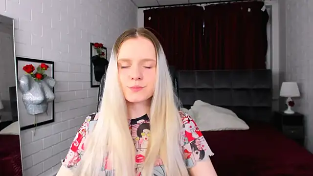 SherriButlers online show from May 3, 5:11 am