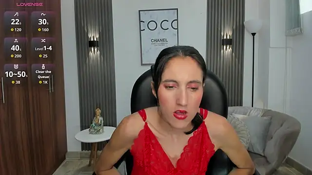 Shary leon online show from June 5, 7:20 pm