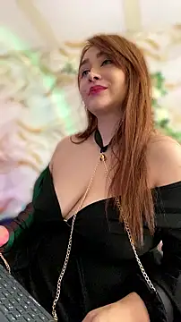 SweetLittleRed online show from July 12, 5:19 am
