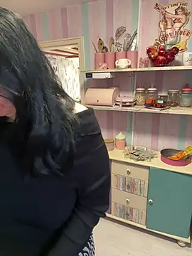 Noraya ink online show from April 2, 6:11 am