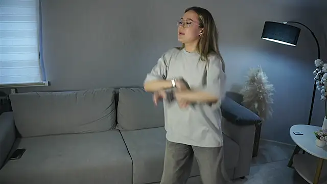 DanutaCasad online show from March 27, 11:00 am