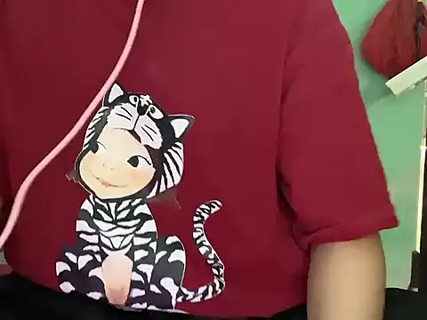 LunoChuckie online show from March 30, 1:49 am