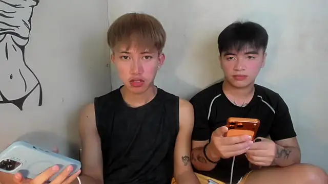 Untouchable Bromancexxx online show from May 6, 2:43 pm
