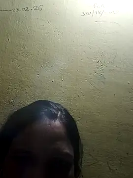 riyaa sexyy online show from April 14, 6:08 pm