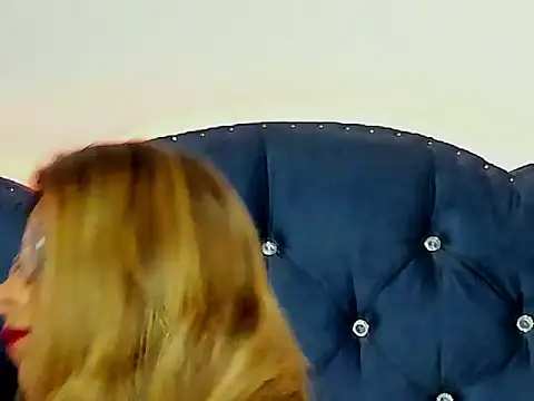SaraRoads online show from June 26, 3:08 am