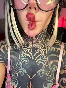 Musedreams online show from July 16, 1:32 am