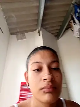 Lyra Siren online show from April 2, 4:37 pm