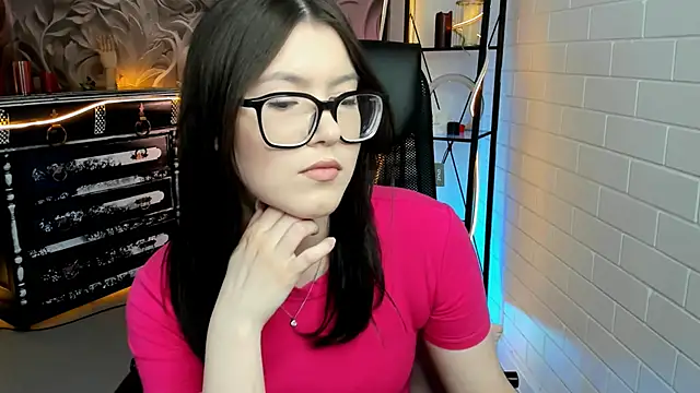 JennyGibson online show from June 11, 10:23 am