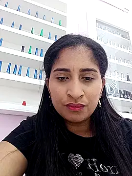 SofiaMendez1  online show from April 4, 3:22 pm