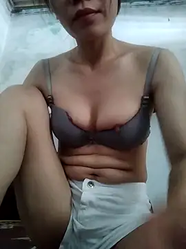 Miss lovexx online show from April 6, 7:53 am