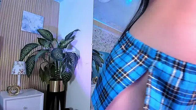 Delphine doll online show from June 3, 2:33 pm