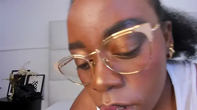 CanelaFlavor online show from April 1, 9:56 pm