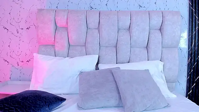 Shashadeluxe online show from July 20, 3:20 am