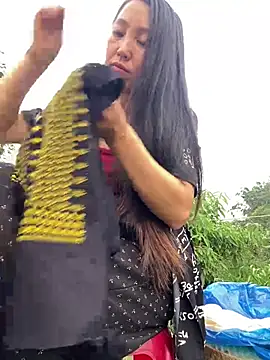 Huonglyna online show from July 11, 10:04 am