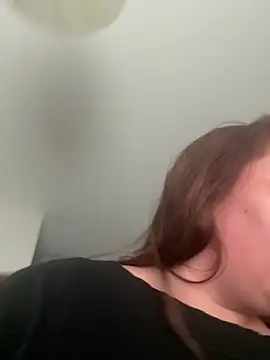 Hollpopss online show from April 14, 1:44 pm