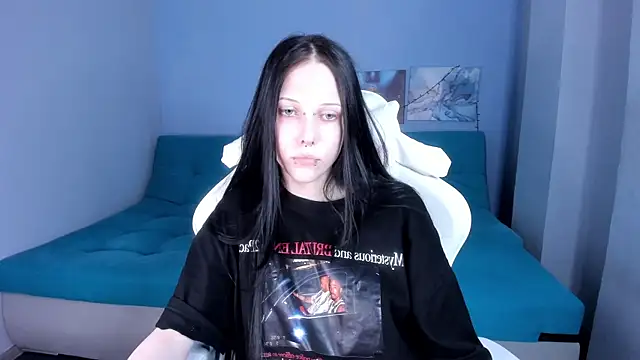 SugarBunny18 online show from July 16, 7:57 am