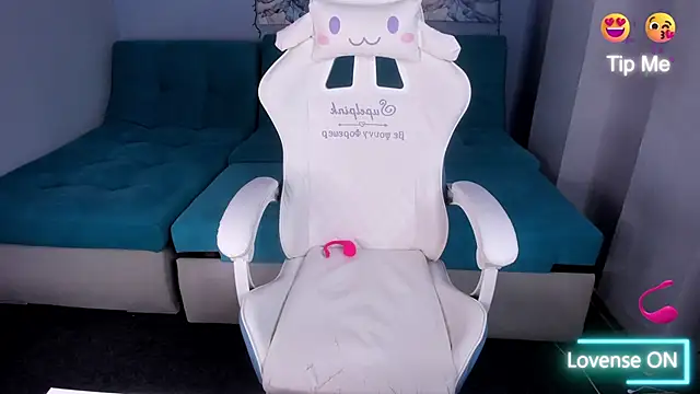 SugarBunny18 online show from June 3, 3:51 am