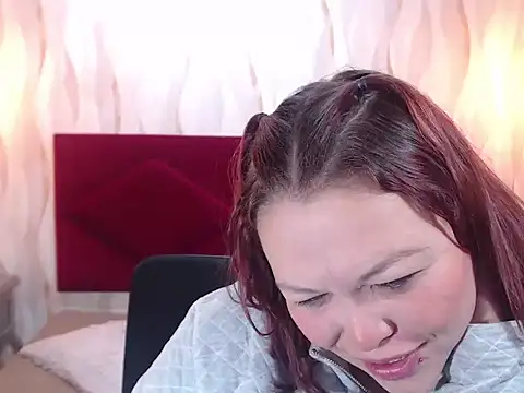AngelicaMilf03 online show from May 3, 4:27 am