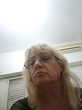 MatureElegantWidow online show from July 31, 12:22 am