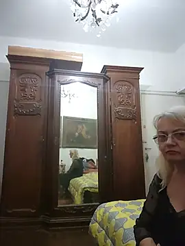 MatureElegantWidow online show from July 28, 12:19 am