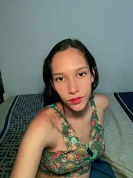 RAMONA and ROGER online show from April 6, 11:50 pm