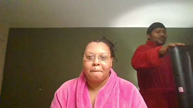 Itsallaboutus007 online show from April 6, 5:52 am