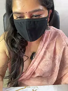 sarasofiaa  online show from May 23, 6:06 pm