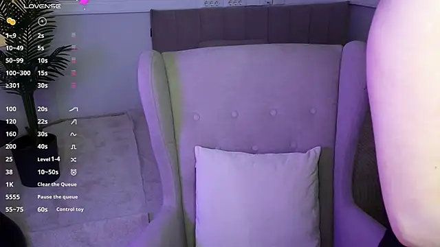 JessieWayy online show from June 3, 6:36 am