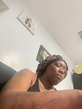amberchill26 online show from August 7, 12:39 am