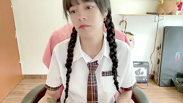  Oxxme online show from June 3, 4:12 pm