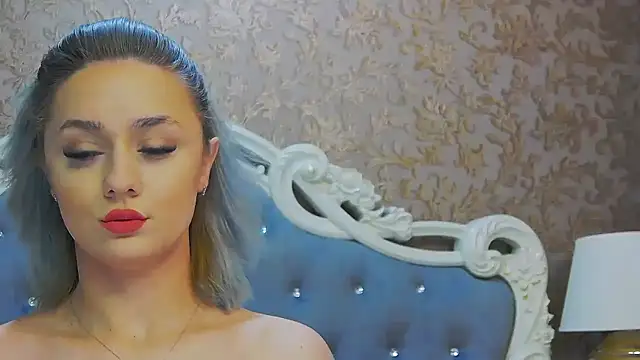 Ivy Quin online show from June 4, 5:01 am