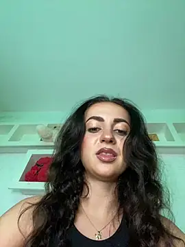 KarolDolly05 online show from July 4, 1:51 pm