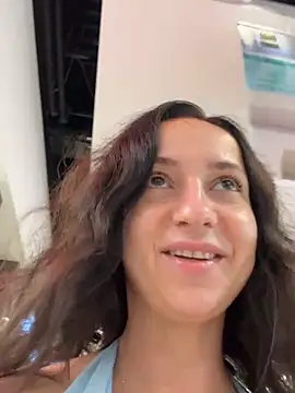 KarolDolly05 online show from July 8, 4:53 pm