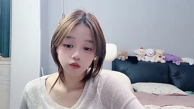 Lilababy00 online show from June 2, 6:25 am