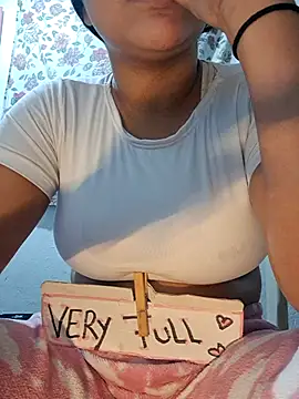 Brunette Dirty Messy online show from April 17, 2:46 am