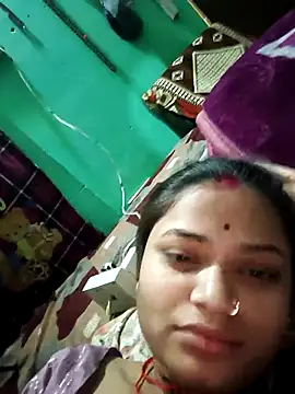 misslilly143 online show from April 25, 6:49 am