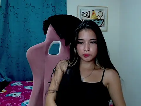 lau ri online show from April 9, 6:05 am