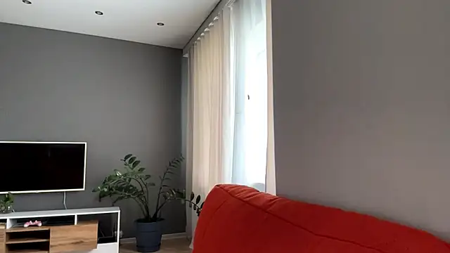 PlasaRima online show from June 13, 3:15 am