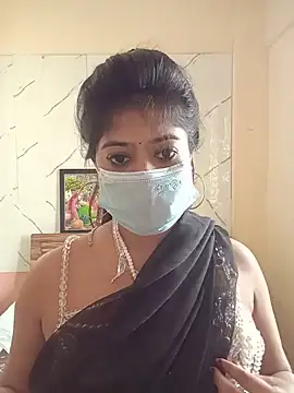 dearmona00 online show from July 6, 4:40 am