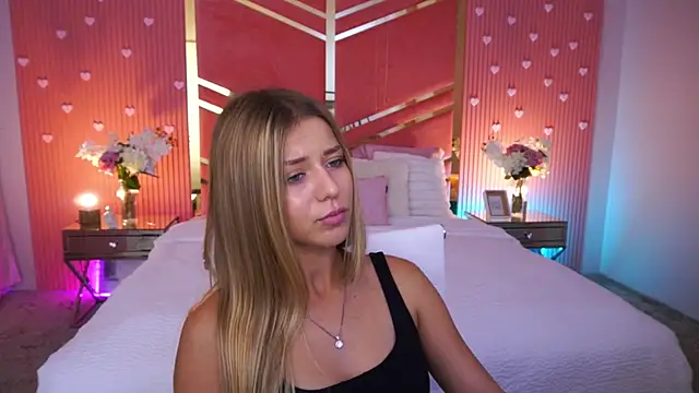 DoveLovee online show from July 28, 2:13 pm