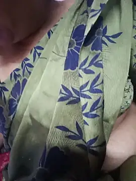 Tamilaunty35 online show from July 8, 1:19 am