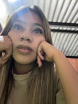 Kimmiebellarie online show from June 29, 10:53 pm