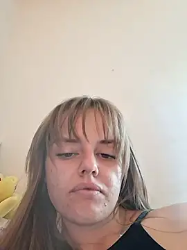 starlitceleste online show from April 28, 12:19 am