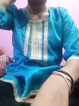 Liviya  225   online show from April 11, 7:14 am