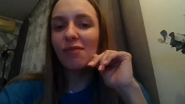 Olivia 2000 online show from April 17, 5:48 pm